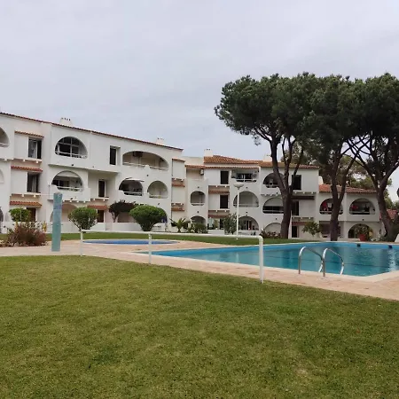 Apartamento Vieira 1 *
